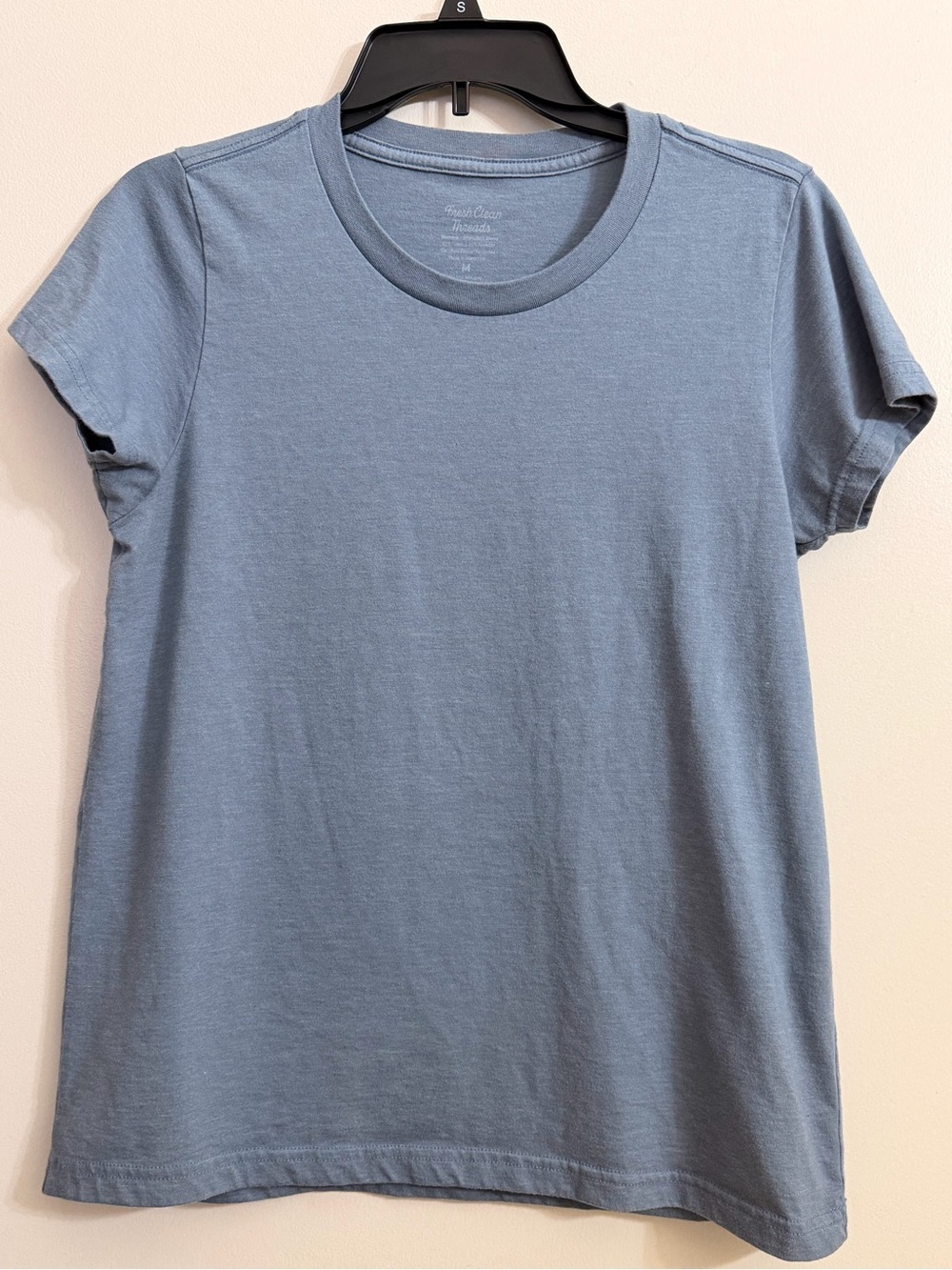 Fresh Clean Threads Bundle - Picture 3 of 6